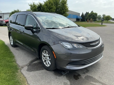 USED 2020 CHRYSLER VOYAGER