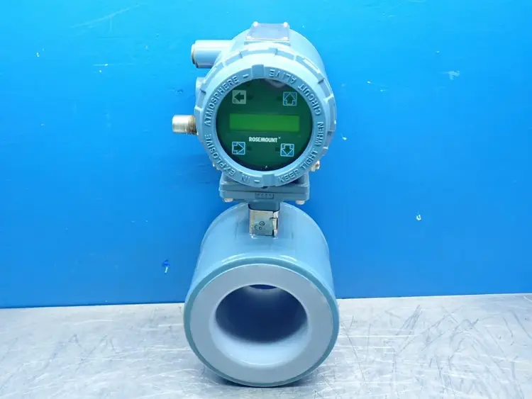 Used ROSEMOUNT 8732EMT2A1M4 Flowmeters Ohio US | HGR 24 #728235