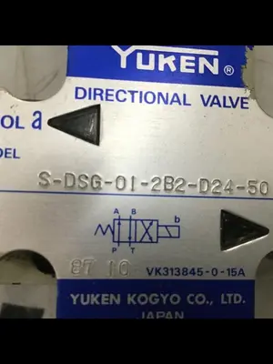 USED YUKEN S-DSG-01-2B2-D24-50