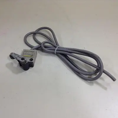 USED OMRON D4C-9033