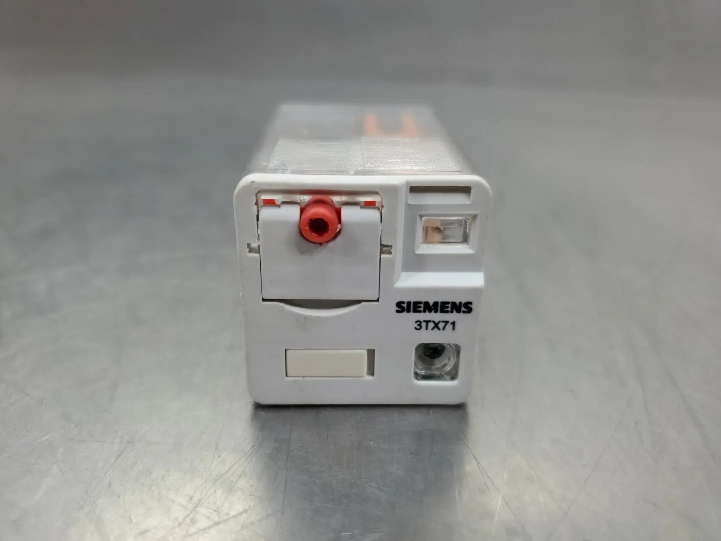 USED Siemens 3TX7112-1LF13 120VAC 8-PIN Relay
