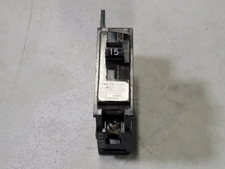 Used SIEMENS BQ115 Switchgears British Columbia CA | Lenmark #238668