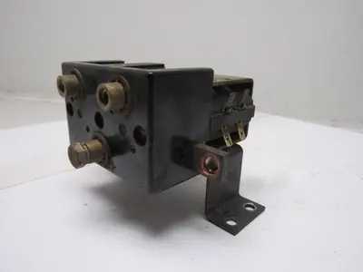 Curtis Albright Crown DC182-431 24VDC Forklift Contactor