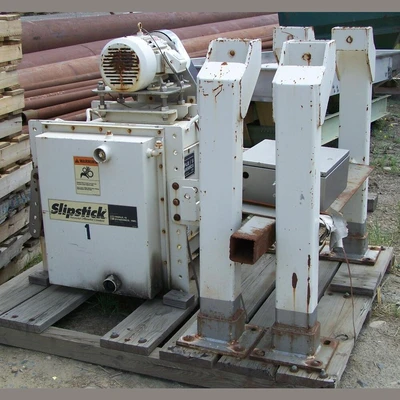 Triple S-Dynamics 24 in. x 30 ft. Slipstick Conveyor