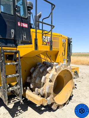 Used 2021 CATERPILLAR 815K Landfill Compactors California US | Monster Iron Equipment Services #1481130