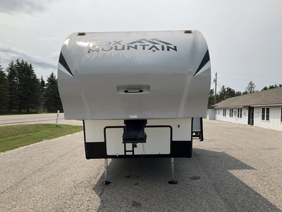 Used 2023 FOX MOUNTAIN 235RLS Campers, Caravans, Motorhomes Michigan US | Miedema Asset Management Group #1372976