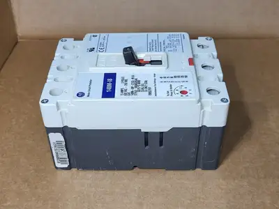 USED ALLEN-BRADLEY 140M-I8P-C15S-M