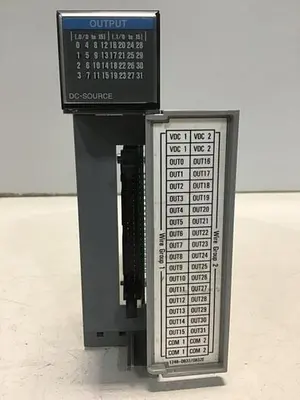 USED ALLEN BRADLEY 1746-OB32 SER D