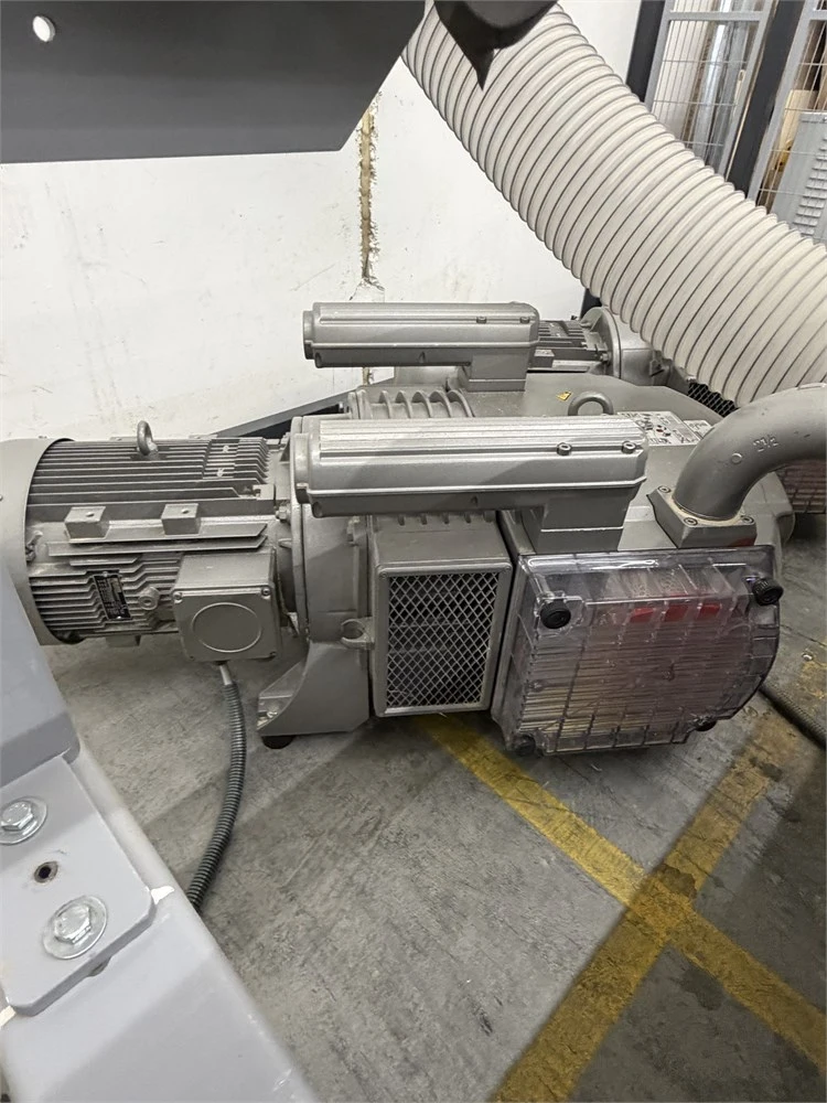 Used 2018 BECKER VTLF2.250/0-79 Vacuum Pumps Washington US | MachineryMax #1295188