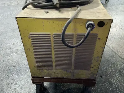 Used HOBART TR300HF Arc Welders Ohio US | HGR 24 #1498610