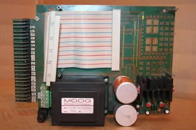 USED MOOG D128-001BA004