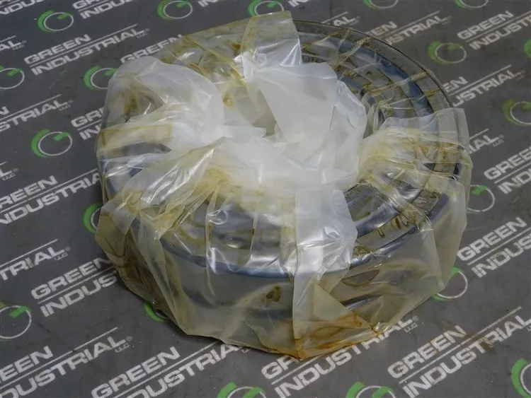 Used SKF 23220 CC/W33 Bearings Wisconsin US | Green Industrial #667321