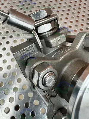 USED INLINE INDUSTRIES STAINLESS STEEL BALL VALVE W/ 1" SANITARY FITTING