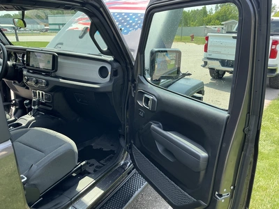 USED 2025 JEEP WRANGLER