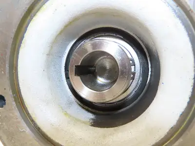 Relex AG CH-8645 Gearbox Jona 17:1 Reducer 6.5 Hp 85rpm 182T Inline