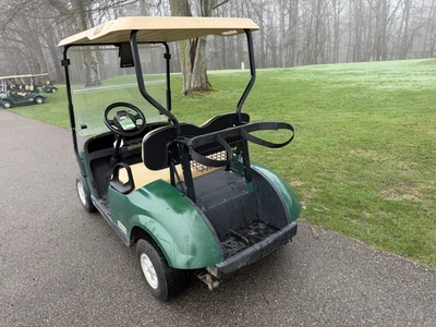 (1) 2017 E-Z-Go golf cart with a Kawasaki gas engine, model 625111G01, does not include Club canopy,...
