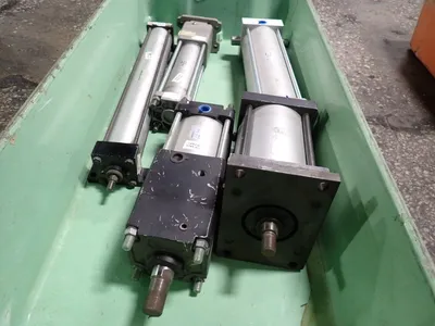 Cylinder