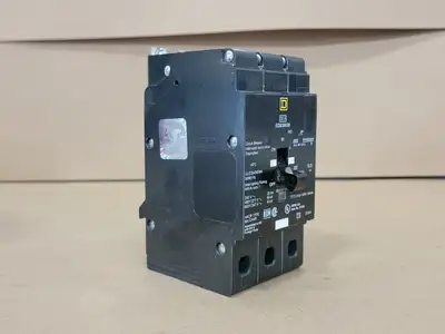 NEW SQUARE D EDB36030