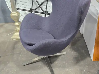 Egg Lounge Chair