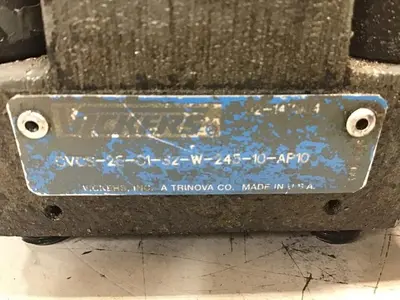 USED VICKERS DG4V-3-2AL-M-U-HL7-60