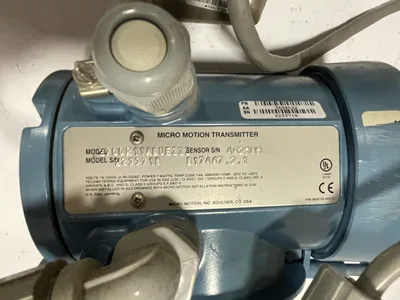 Micro Motion 2700R11AEUEZZZ Mass Flow Transmitter CMF023M321MABUEZZZ Sensor