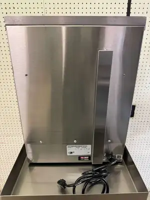 Used Hatco Used Hatco GRFHS-16 Glo-Ray 16" Portable Fry Holding Dump Station - 120V, 1090W - WO! Hot Food Warming, Holding, & Transport Cabinets Illinois US | Falcon Restaurant Supply #1375193