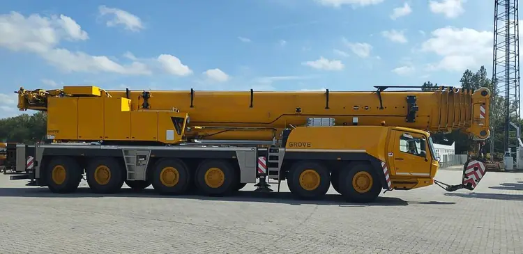 Used 2019 GROVE GMK6300L Rough Terrain Cranes Texas US | Uriquip #1421127