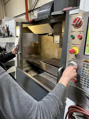 USED 2011 HAAS VF-3