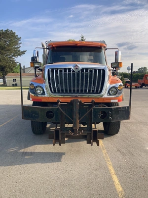 USED 2011 INTERNATIONAL SF647 6X4