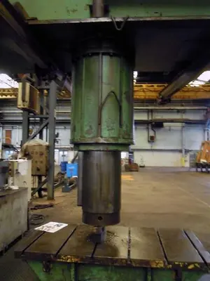 USED LVD 600 TON DISH END FORMING PRESS