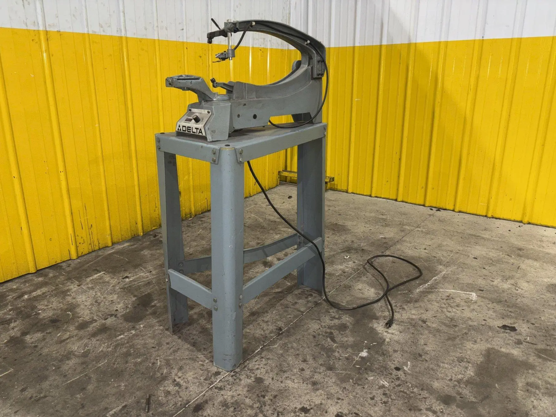USED DELTA 40-601
