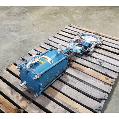 USED DEZURIK KCB