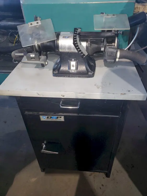 Used DGP N/A Pedestal Type Grinders (Double End) Ohio US | G-2000, Inc. #1080085