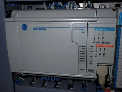 USED 2000 YASKAWA ELECTRIC CORPORATION YASNACXRCUP20