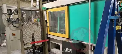 USED 2000 ARBURG 570C-2000-675