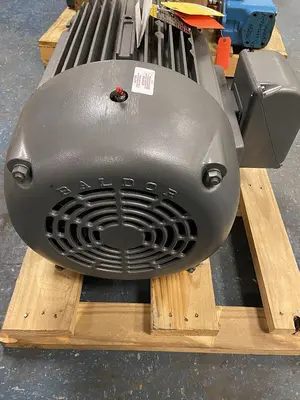 USED BALDOR M4112T