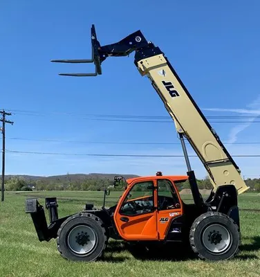 NEW 2026 JLG 1055
