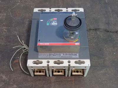 Used ABB SACE T6N 800 Circuit Breakers Ohio US | HGR 24 #1186169