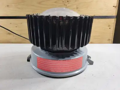 NEW CROUSE-HINDS VMV7L/UNV1 S890