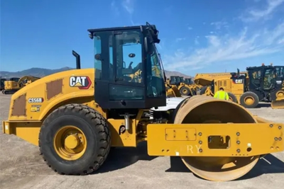 USED 2015 Caterpillar CS56B