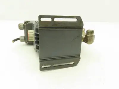 Iwaki EH-C20SH-200R9 Metering Pump Dosing Chemical 120ml/Min Pres .69MPa 200V