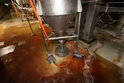 1 cu ft ss hopper