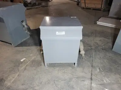 USED 2002 SQUARE D C15S5HCU