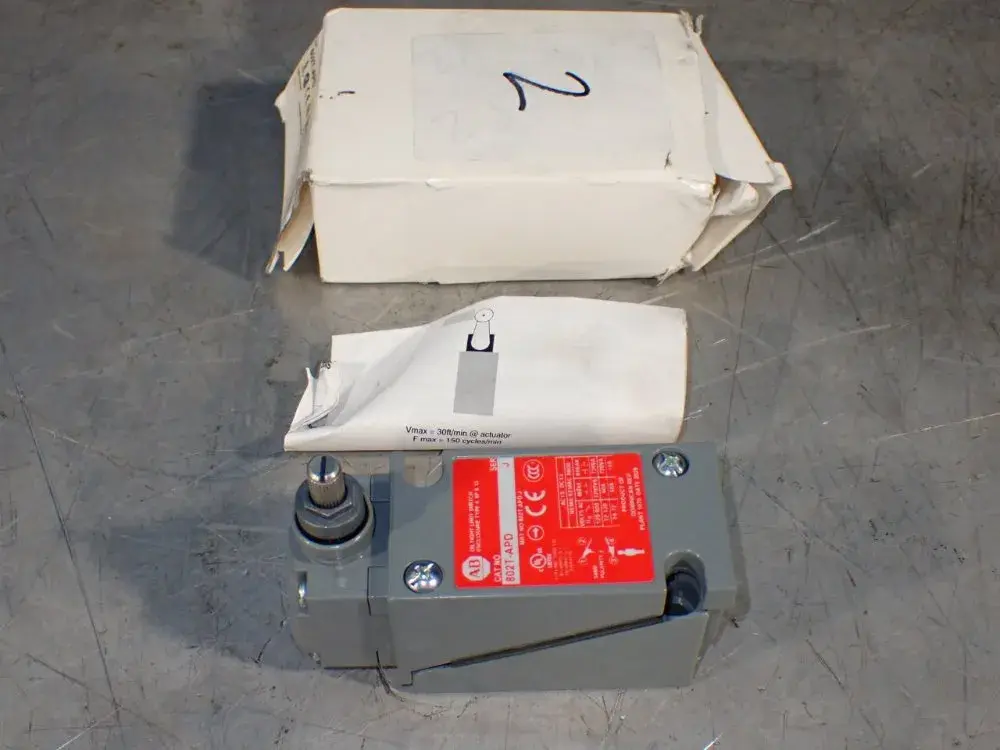 NEW ALLENBRADLEY 802TAPD