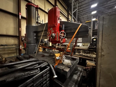 USED CARLTON 5A RADIAL DRILL