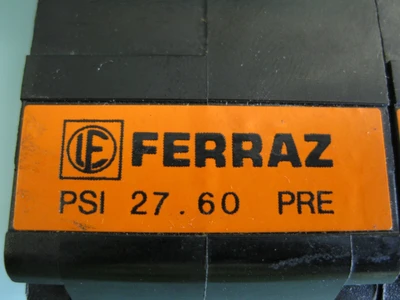 Ferraz 2 Pole 220072 Pull Out Fuse Holder E18