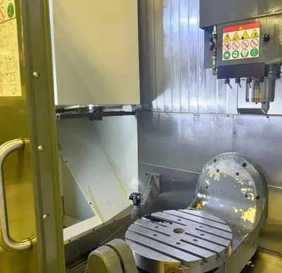 2017 HAAS UMC-750SS Universal Machining Centers | Midstate Machinery (4)