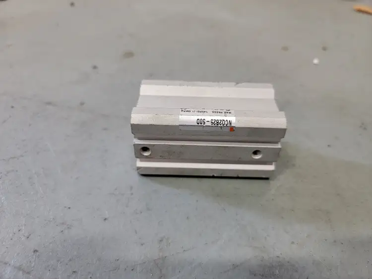 Used SMC NCQ2B25-50D Parts (Hydraulics and Pneumatics) British Columbia CA | Lenmark #267840