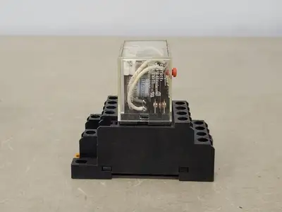 USED OMRON LY4I4N