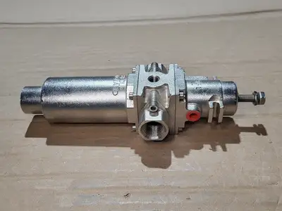 NEW BIFOLD SE12FRSRAD
